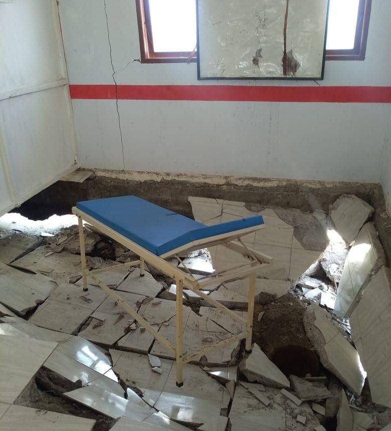 Ruangan di SMP 14 Pangkep yang rusak akibat abrasi / Kepsek SMP 14 Pangkep