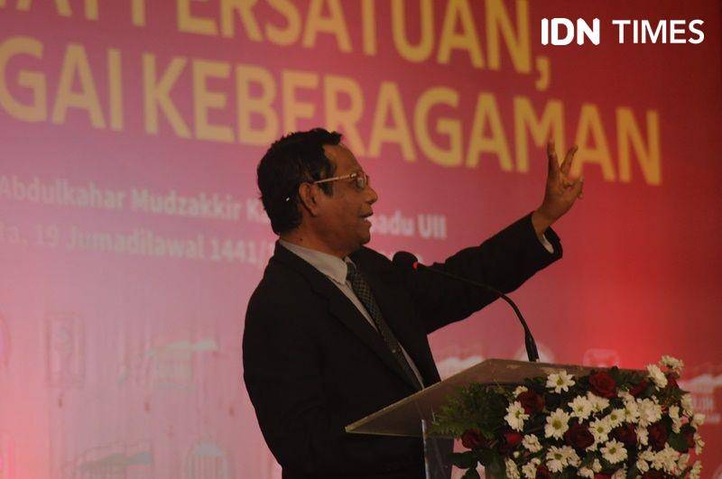 Menkopolkam Mahfud MD dalam dialog kebangsaan di Kampus UII, 14 Januari 2020. IDN Times/Pito Agustin Rudiana