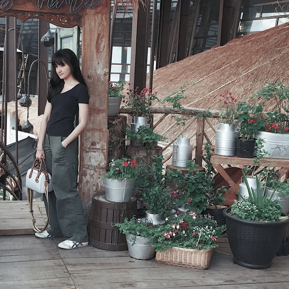 Instagram.com/marcella_simon