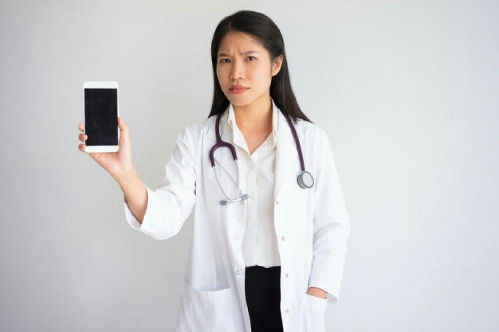 Freepik.com/Katemangostar