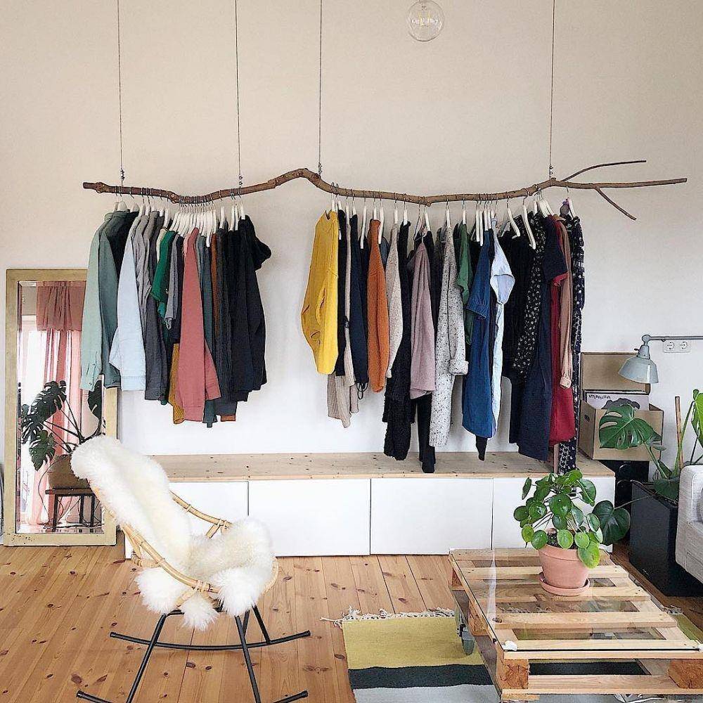 instagram.com/theminimalistwardrobe