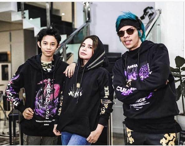 instagram.com/itsrossa910/