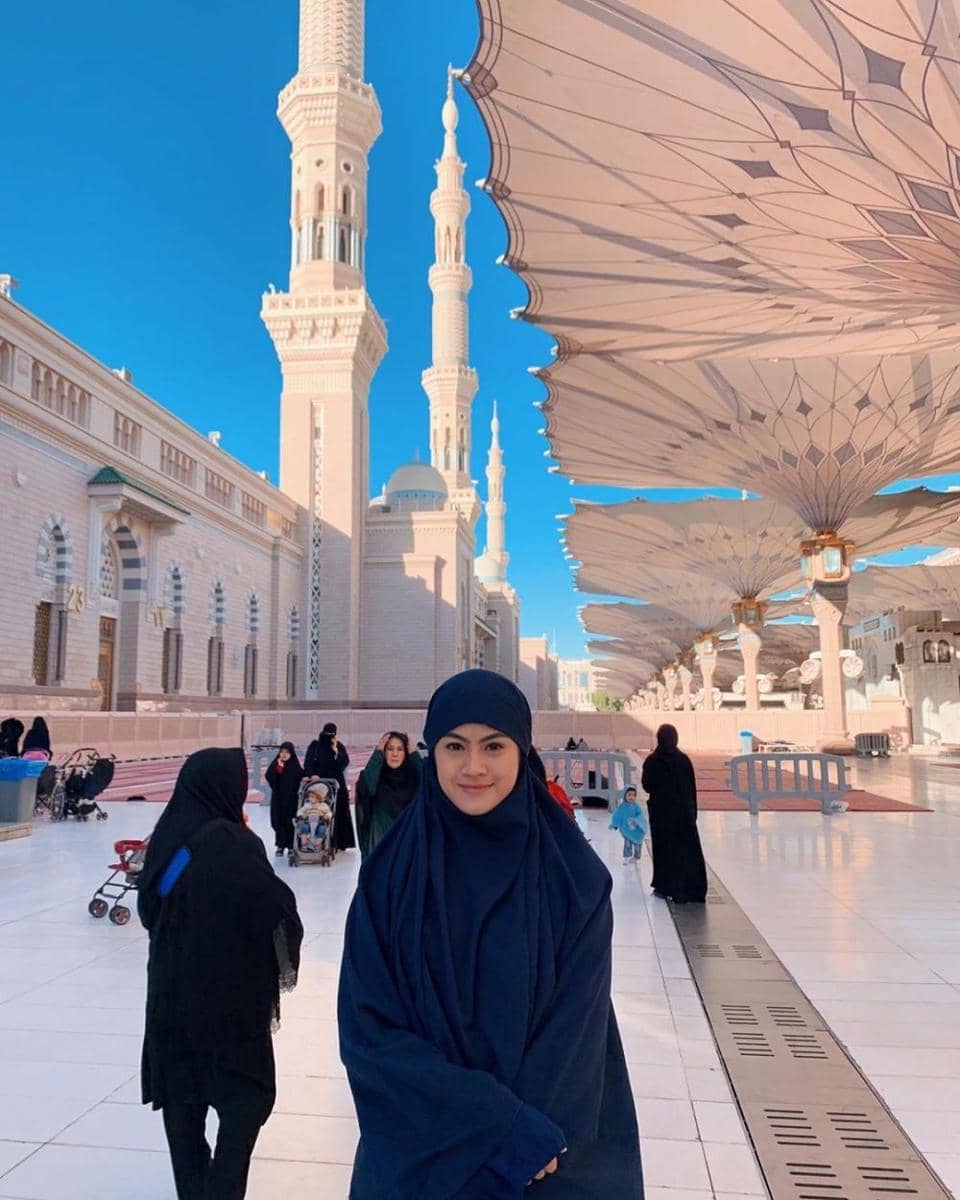 instagram.com/hanahaho