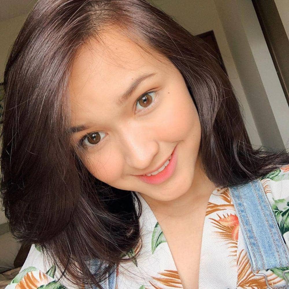 instagram.com/thaniasharland