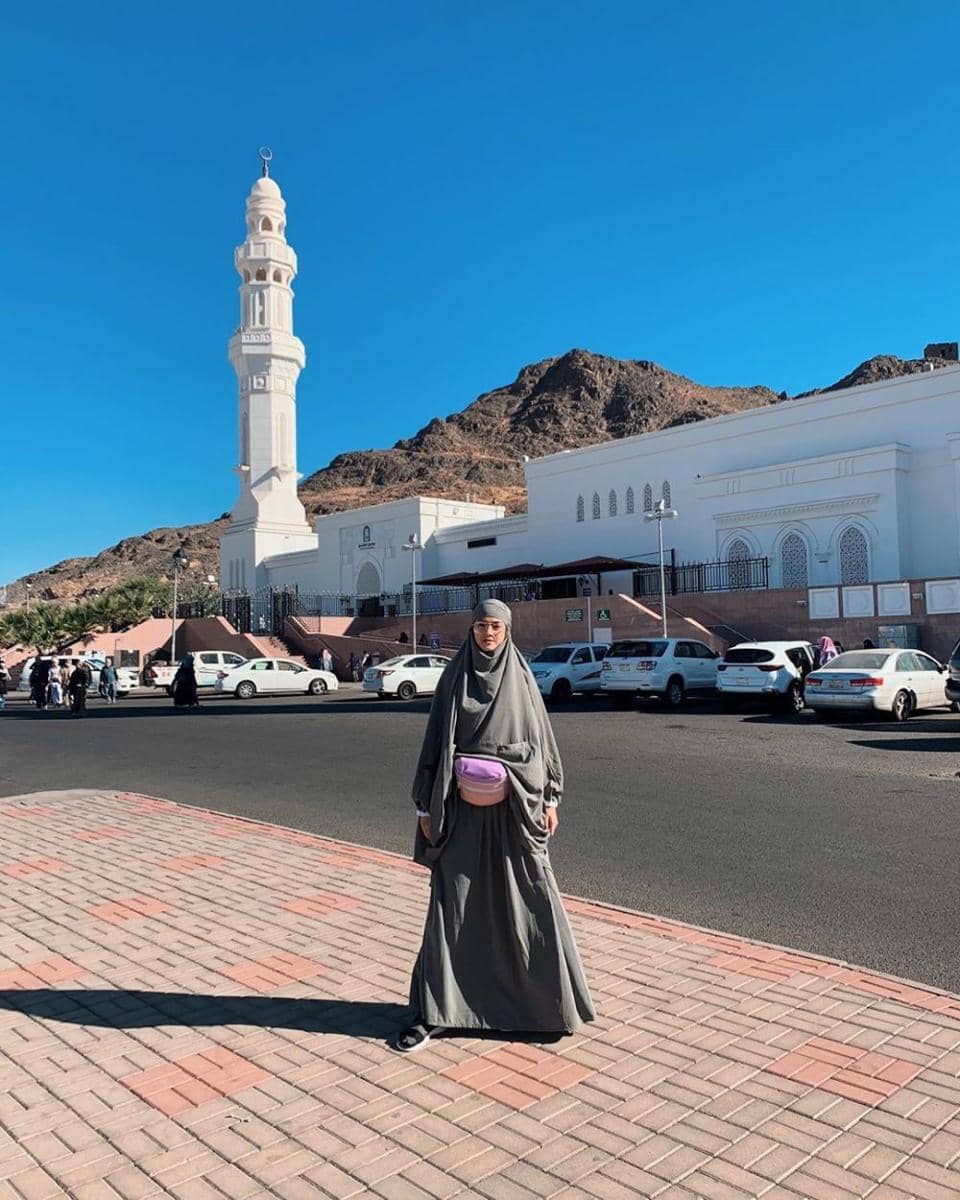 instagram.com/hanahaho