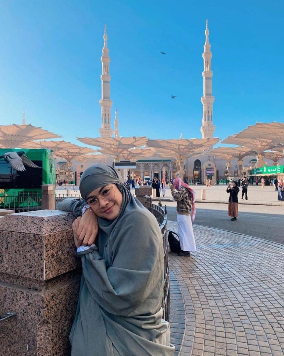 instagram.com/hanahaho