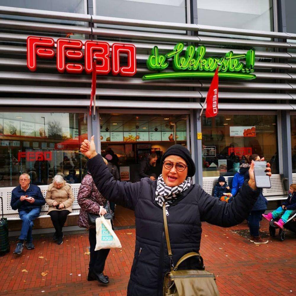 instagram.com/debbiecynthiadewi