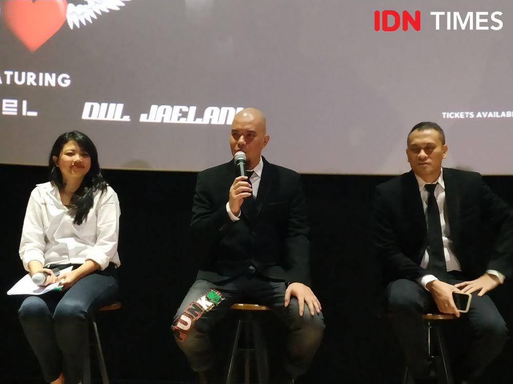 (tengah) Ahmad Dhani dalam press conference konser tur Dewa 19 di Jakarta. 15 Januari 2020. IDN Times/Nadia Umara