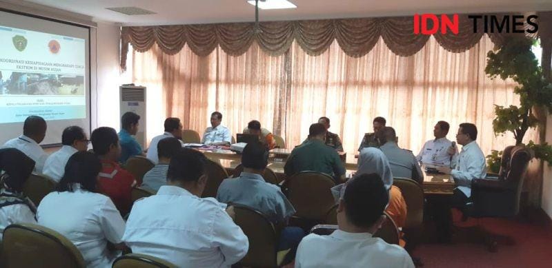 Sekda PPU, H. Tohar saat memaparkan potensi bencana di empat kecamatan di PPU (Dok BPBP PPU)