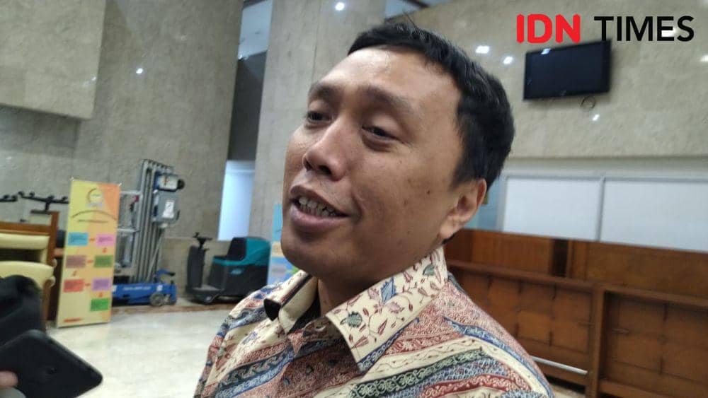 Direktur PT Kustodian Sentral Efek Indonesia (KSEI) Syafruddin (IDN Times/Helmi Shemi)