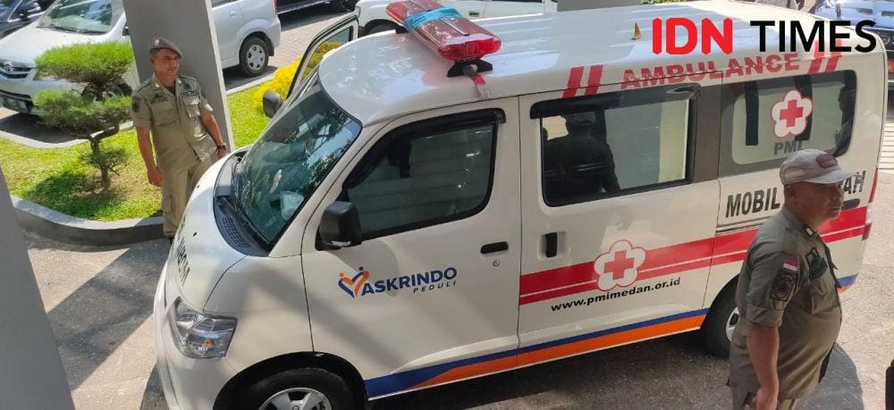 Mobil jenazah bisa digunakan gratis oleh masyarakat (IDN Times/Doni Hermawan)