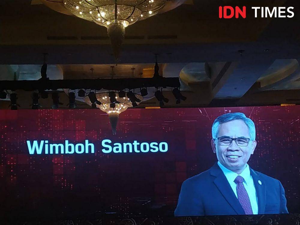 Wimboh Santoso ketua OJK menyampaikan paparan (IDN Times/Auriga Agustina)