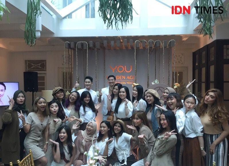 Foto bersama beauty enthusiast pada acara peluncuran skincare Y.O.U. 16 Januari 2020. IDNTimes/Nadin Azani