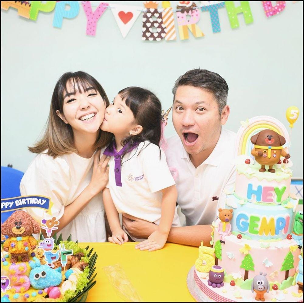 instagram.com/gisel_la