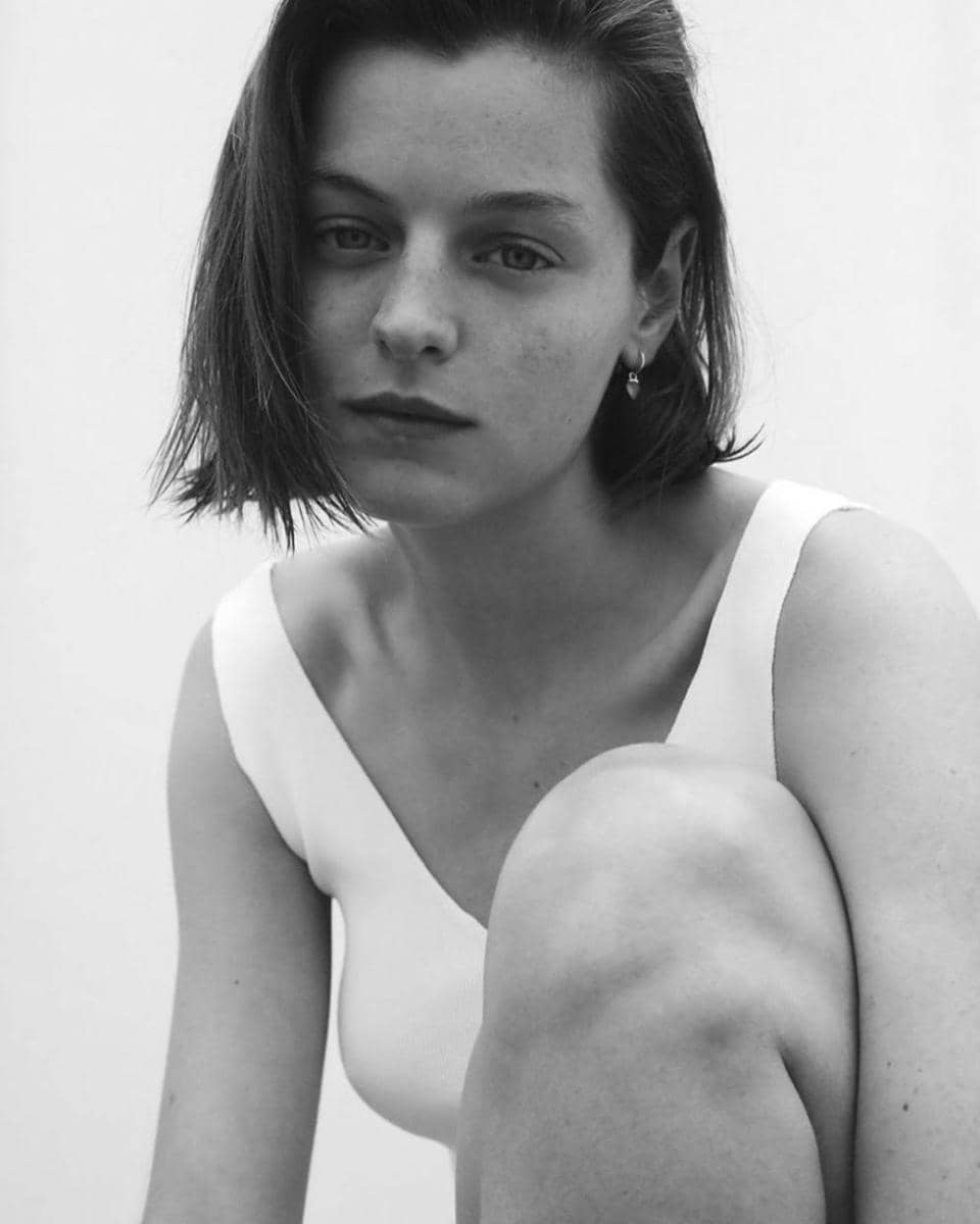 instagram.com/emmalouisecorrin