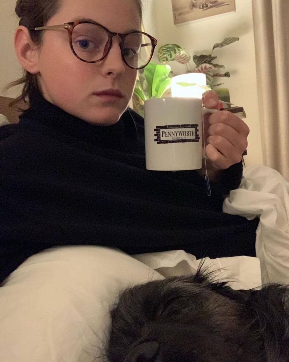 instagram.com/emmalouisecorrin