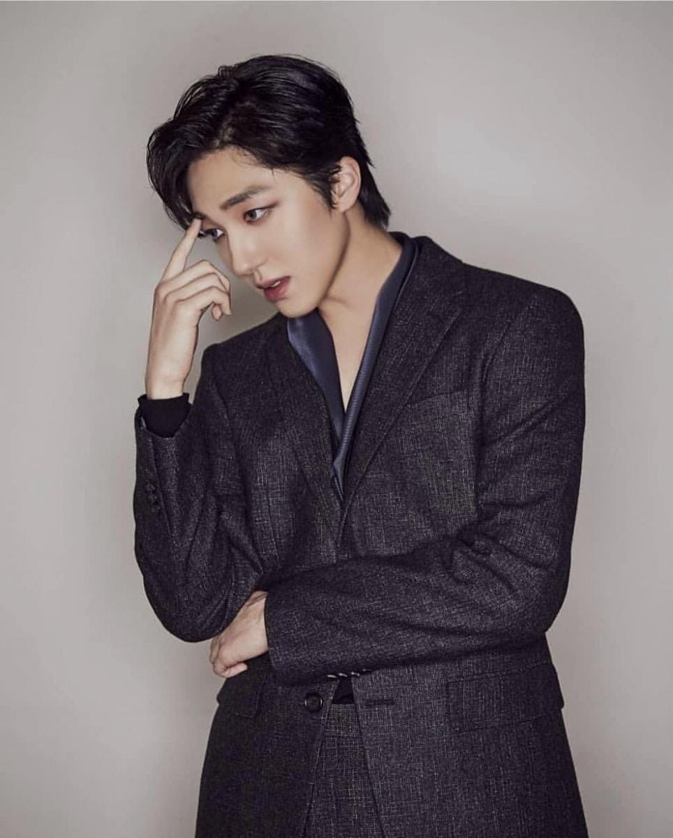 Instagram.com/c_chani_i