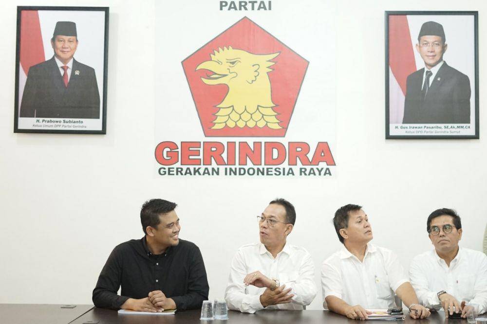 Menantu Presiden Jokowi, Bobby Afif Nasution saat mengembalikan formulir Bakal Calon Wali Kota Medan ke Gerindra beberapa waktu lalu (Istimewa)