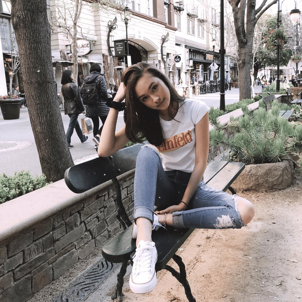 Instagram.com/caitlinhalderman