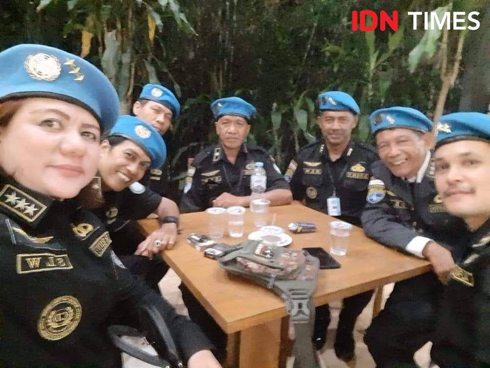 Kelompok Sunda Empire (facebook.com/queen.renny)