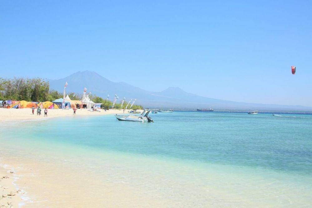 Kawasan Pulau Tabuhan yang pernah menjadi tempat ajang olahraga kite surfing. IDN Times/Istimewa