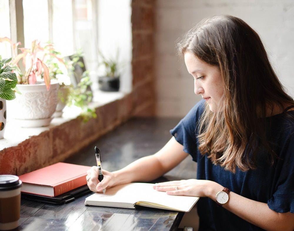 unsplash/Hannah Olinger