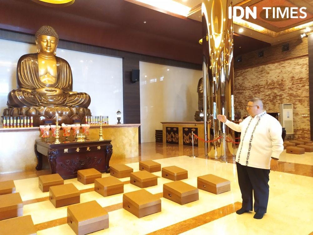 Pandita Hendri Suwito dari Buddist Center Samarinda (IDN Times/Yuda Almerio)