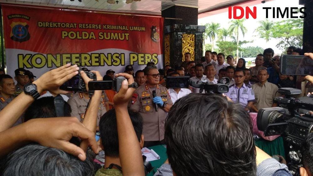 Kapolda Sumut Irjen Pol Martuani Sormin saat memaparkan tersangka pembunuhan hakim PN Medan Jamaluddin di Mapolda Sumut beberapa waktu lalu (IDN Times/Fadli Syahputra)