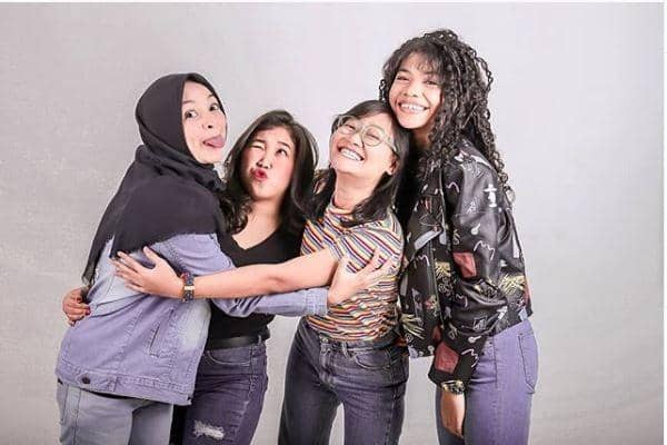 instagram.com/kikysaputri/