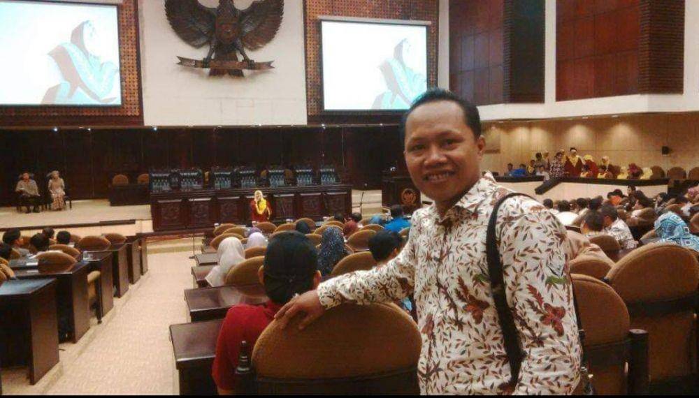 (Ketua Umum PP Muhammadiyah periode 2018-2022 Sunanto) www.facebook.com/@cak.nanto
