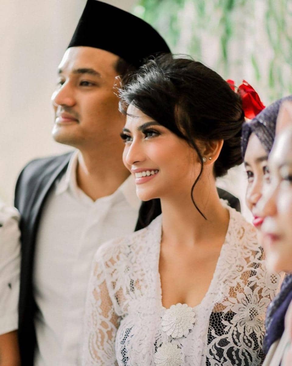 instagram.com/vinaavaniaa