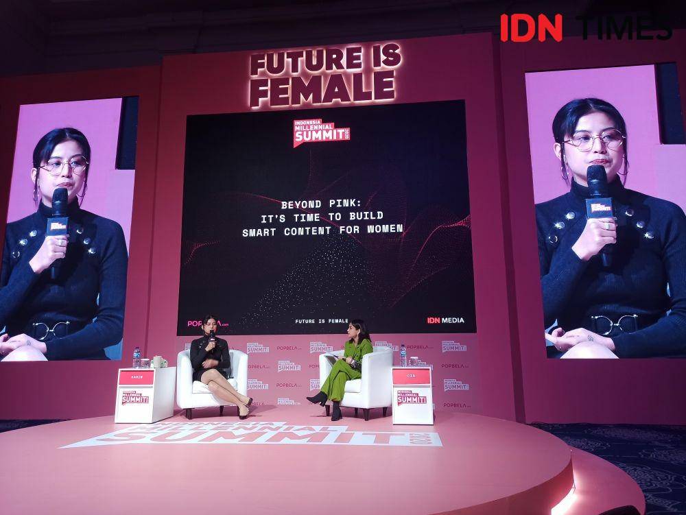 Awkarin di panggung Future is Female, IMS 2020, 18 Januari, IDN Times/Erfah Nanda