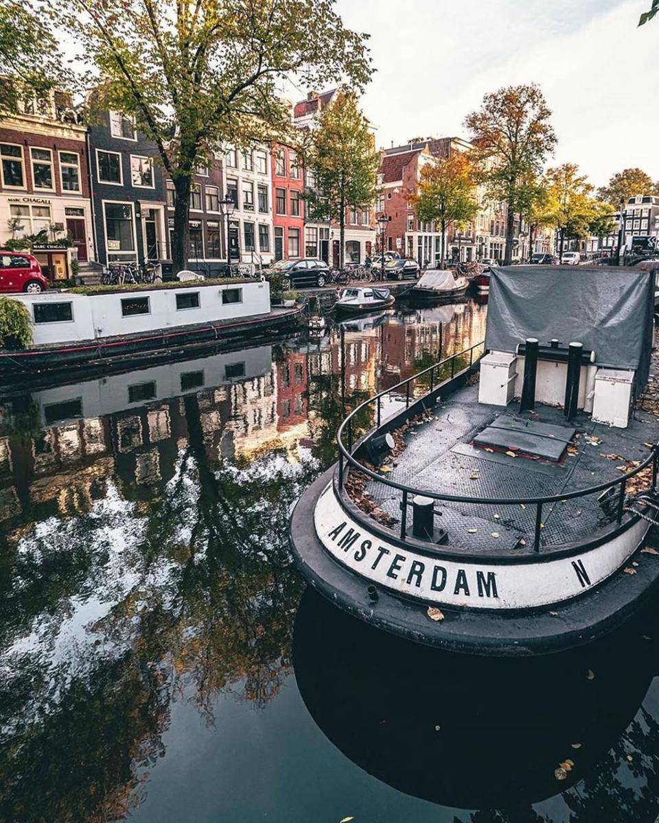 instagram.com/amsterdam