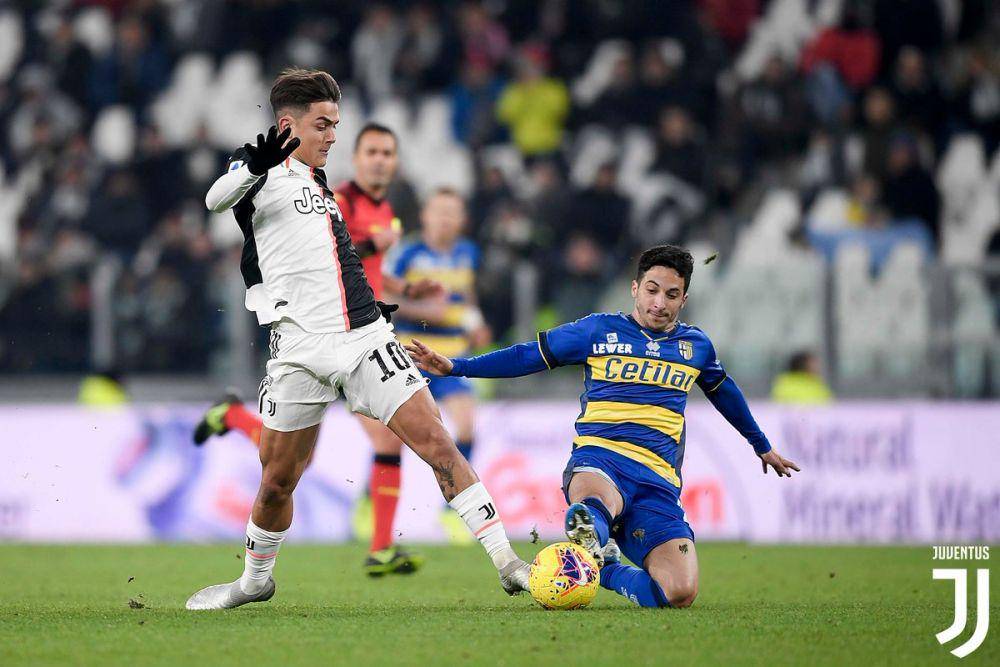 twitter.com/juventusfcen