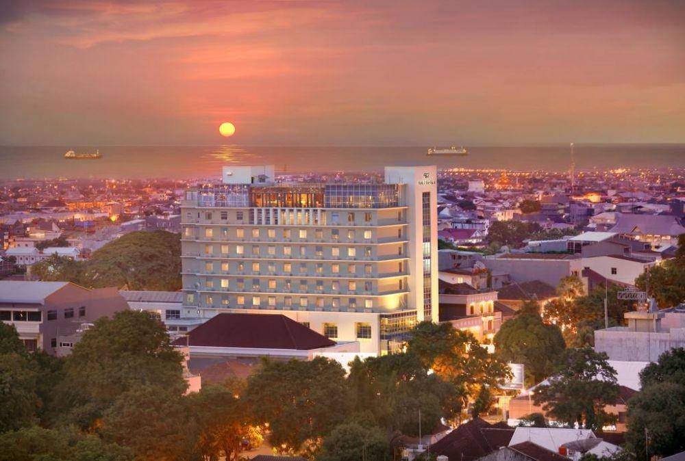 Hotel Santika Makassar/Booking.com