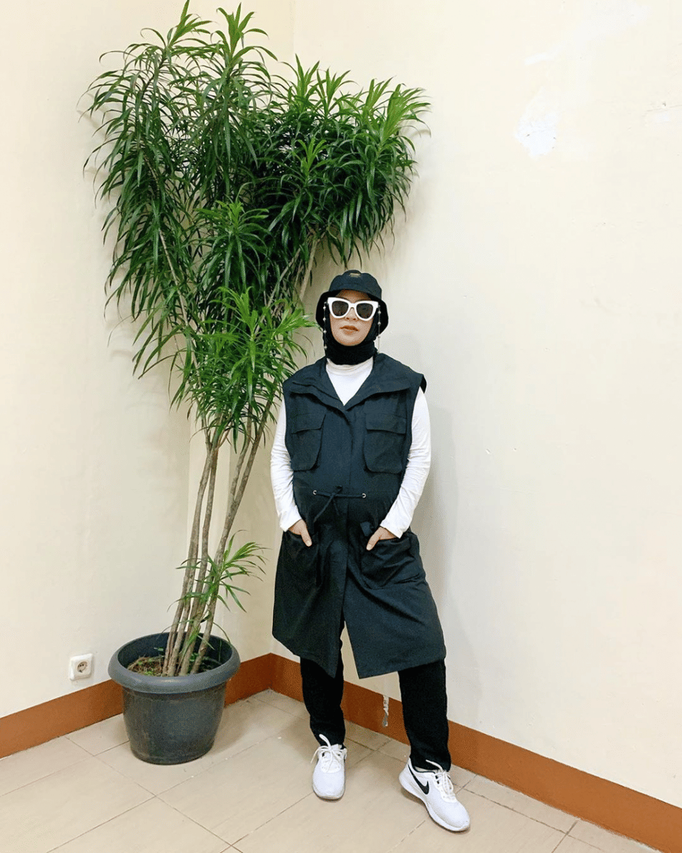 instagram.com/tantrisyalindri