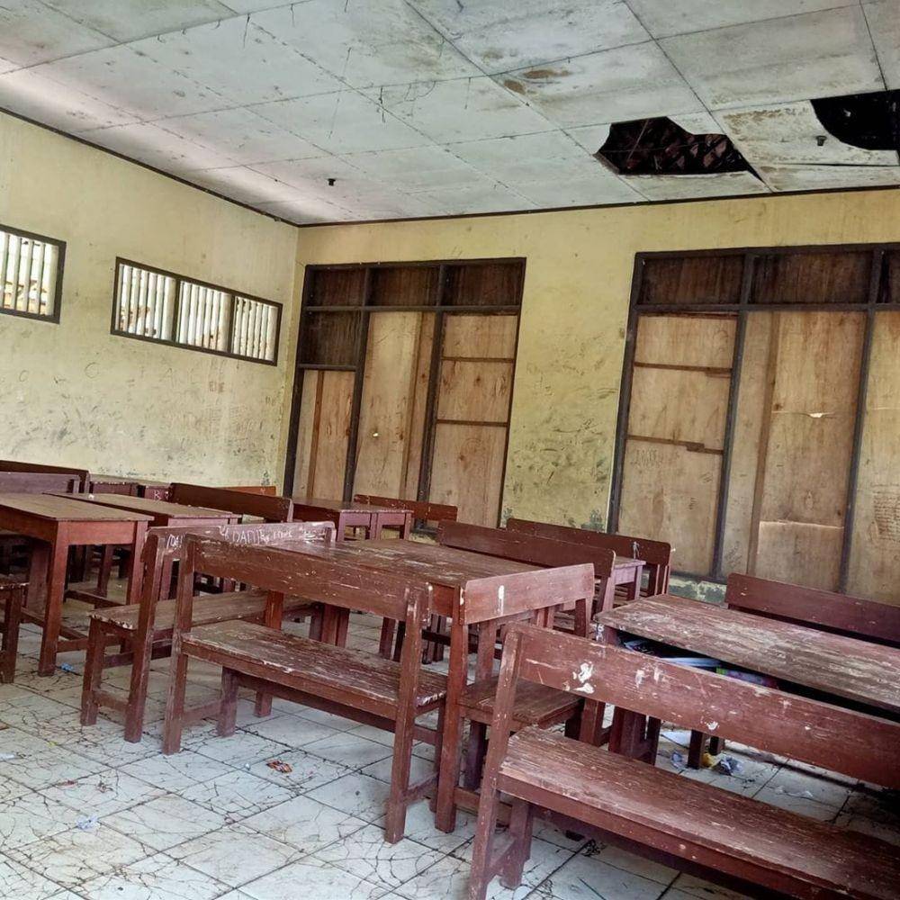 Kondisi SDN Samudrajaya 04, Tarumajaya, Bekasi (Instagram/@_ahmedzamzam)