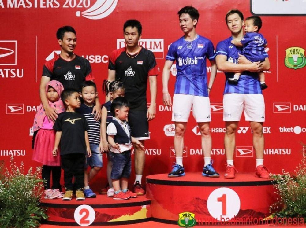 Podium ganda putra Indonesia di Indonesia Masters 2020 (Instagram.com/kevingideon.fc_)