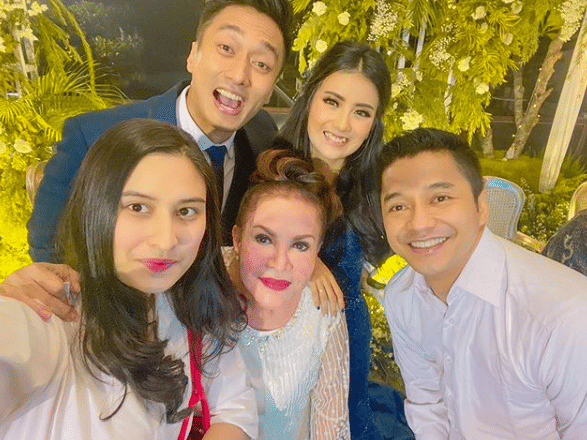 instagram.com/angbeenrishi