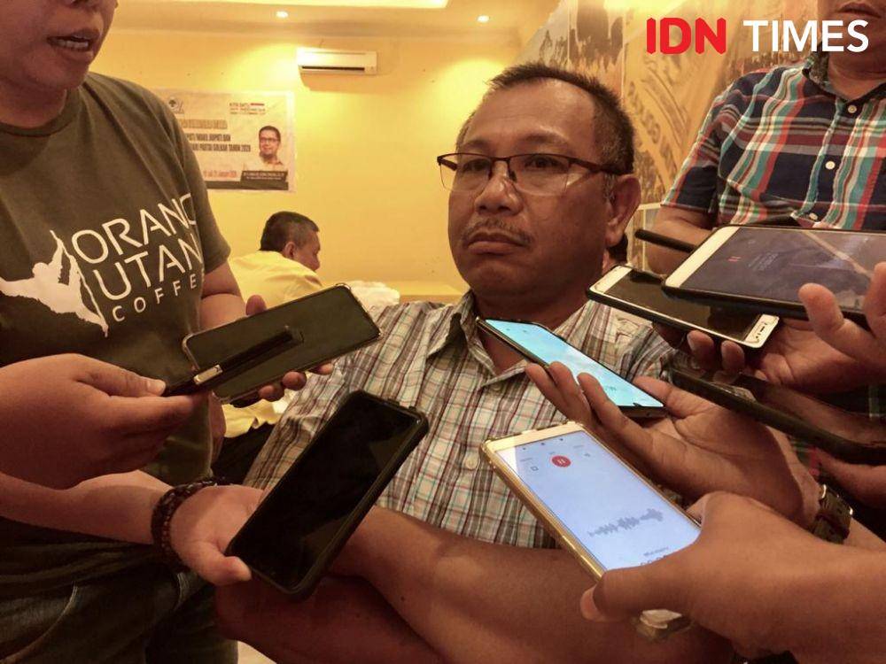 Akhyar Nasution mengikuti uji kelayakan dan kepatutan sebagai bakal calon Wali Kota Medan di Golkar Sumut (IDN Times/Prayugo Utomo)