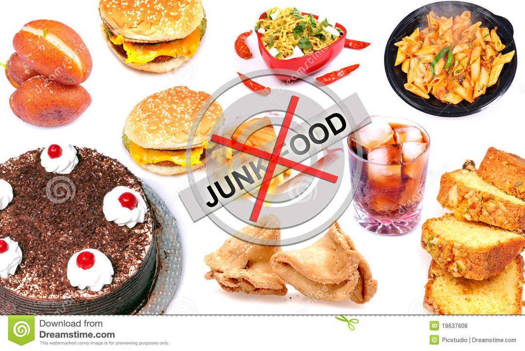 junk-food-19637608.jpg