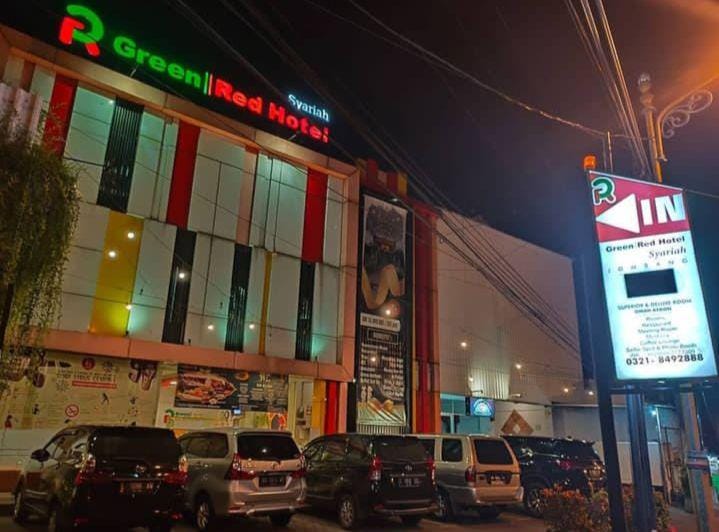 Instagram/@greenredhotelsyariahjombang
