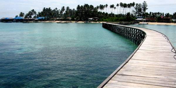 http://cdn.idntimes.com/content-images/post/old/570dd-pulau-derawan---kelompok4komputer.wordpress.com.jpg