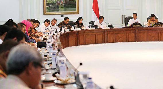 http://cdn.idntimes.com/content-images/post/20150812/Kabinet2_kompascom.jpg