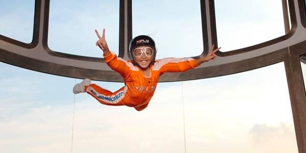 http://cdn.idntimes.com/content-images/post/old/ac38c-iFly-Singapore---groupon.sg.jpg