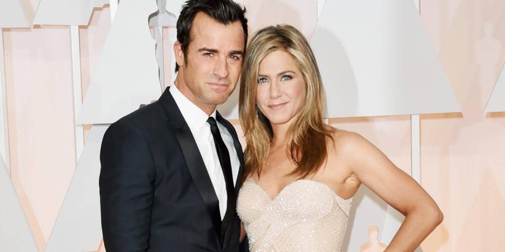 http://cdn.idntimes.com/content-images/post/old/da521-o-JENNIFER-ANISTON-facebook.jpg