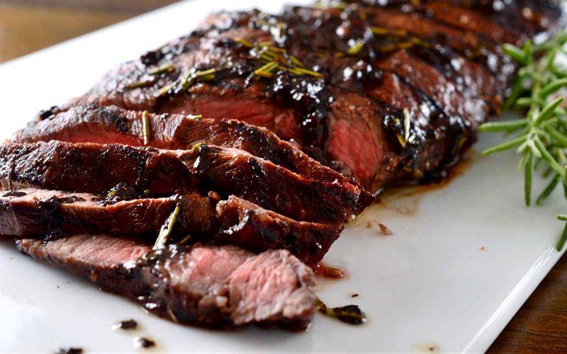 http://cdn.idntimes.com/content-images/post/20160517/grilled-balsamic-and-rosemary-flat-iron-steak-1200x795-25e51aa798a7eb28473bfac88395f8f0.jpg