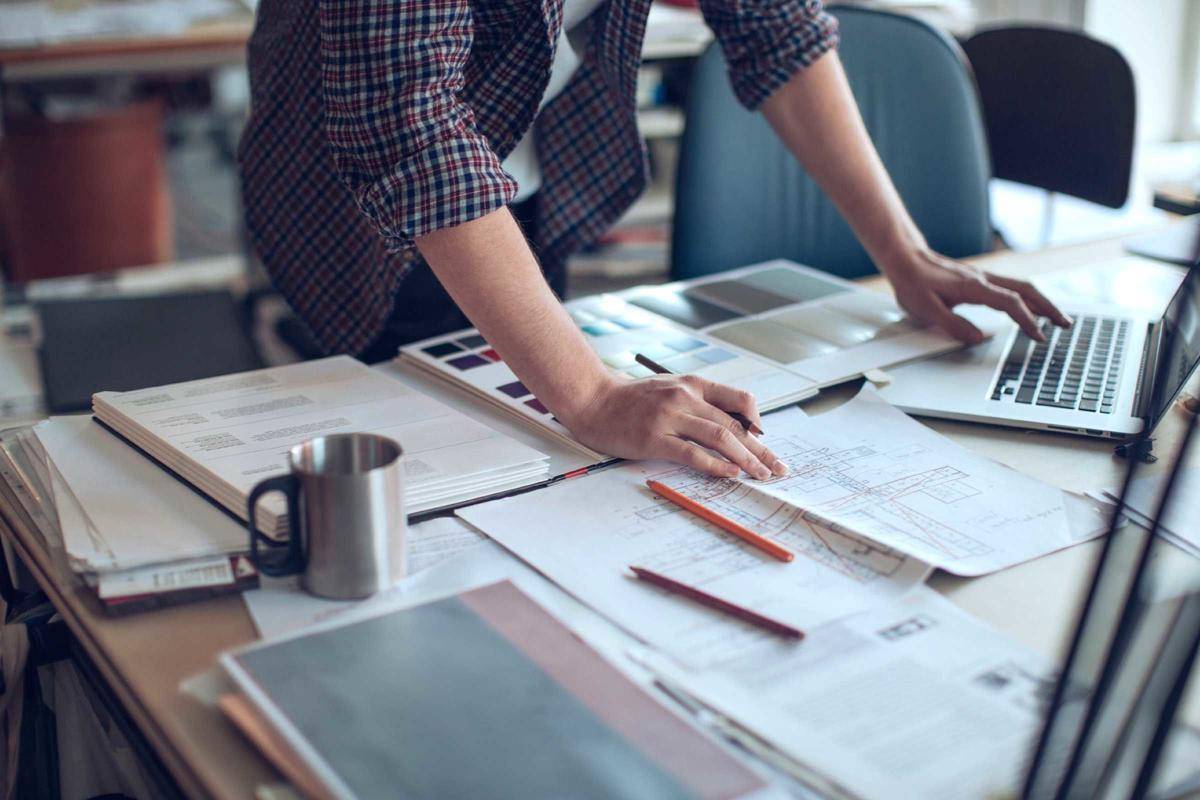 https://cdn.idntimes.com/content-images/post/20160524/01-workplace-stress-one-thing-5f4219ef07b6e05105ec566c33589faf.jpg