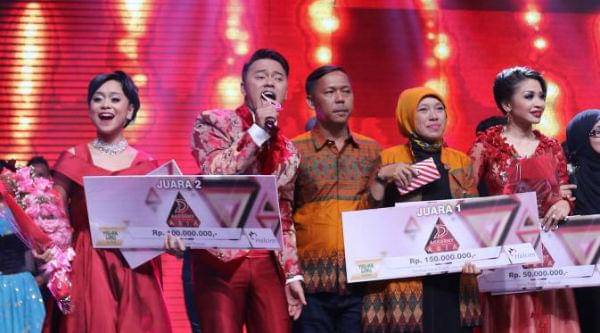 http://cdn.idntimes.com/content-images/post/20160120/056734400-1451449581-20151229-detik-detik-danang-jadi-juara-d-academy-asia-2015-hz-1-8ed1618dfa28667a469507c1720957af.jpg