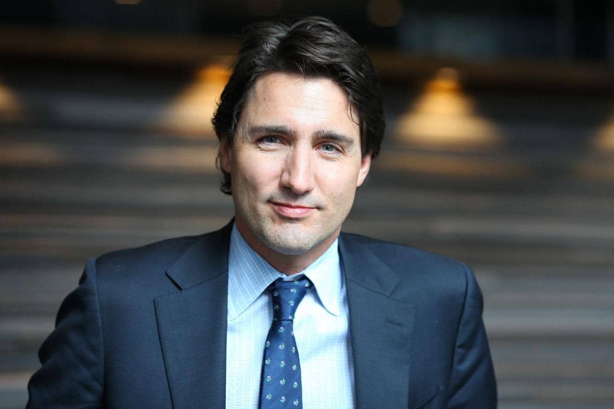 http://cdn.idntimes.com/content-images/post/20160212/08-23-cal-trudeau-robsonfletcher-764f480b8928cdccf9516e2a96a22881.jpg